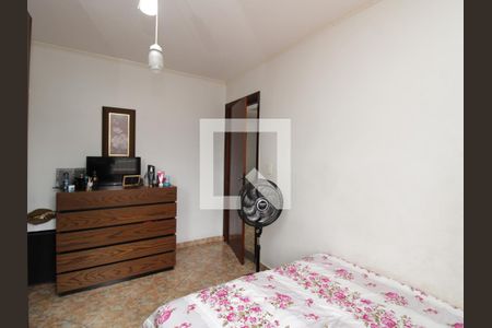 Casa à venda com 280m², 6 quartos e 4 vagasQuarto 5