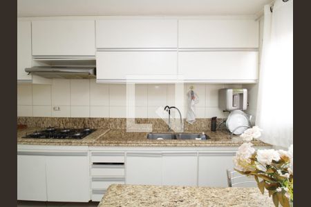 Casa à venda com 280m², 6 quartos e 4 vagasCozinha 3