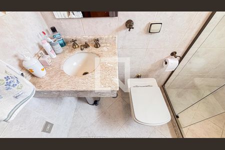 Casa à venda com 250m², 3 quartos e 6 vagas Casa à venda com 250m², 3 quartos e 6 vagasBanheiro 2