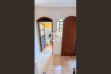 Casa à venda com 250m², 3 quartos e 6 vagas Casa à venda com 250m², 3 quartos e 6 vagasÁrea de Serviço