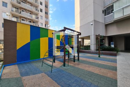 Apartamento à venda com 80m², 2 quartos e 1 vagaÁrea comum - Playground