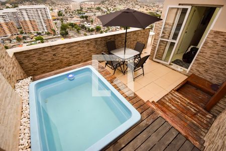 Apartamento à venda com 80m², 2 quartos e 1 vagaCobertura - Piscina