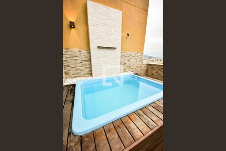 Apartamento à venda com 80m², 2 quartos e 1 vagaCobertura - Piscina