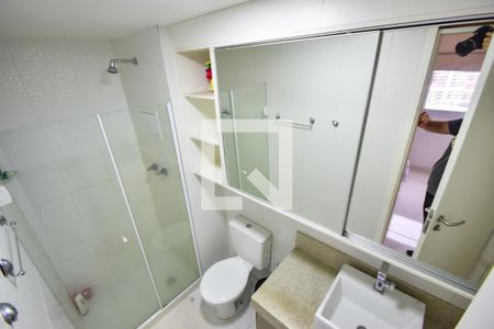 Apartamento à venda com 80m², 2 quartos e 1 vagaBanheiro do Quarto 2 - Suíte