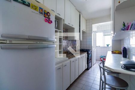 Apartamento à venda com 73m², 3 quartos e 2 vagas Apartamento à venda com 73m², 3 quartos e 2 vagasCozinha