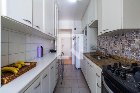 Apartamento à venda com 73m², 3 quartos e 2 vagas Apartamento à venda com 73m², 3 quartos e 2 vagasCozinha