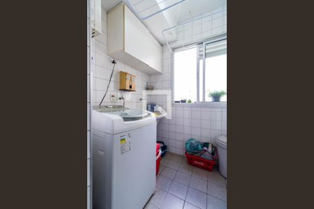 Apartamento à venda com 73m², 3 quartos e 2 vagas Apartamento à venda com 73m², 3 quartos e 2 vagasÁrea de Serviço