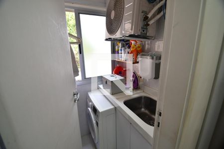 Apartamento à venda com 60m², 2 quartos e 1 vagaÁrea de Serviço