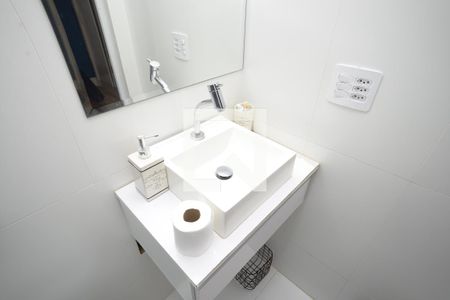 Casa à venda com 140m², 3 quartos e 1 vagaBanheiro Quarto 2