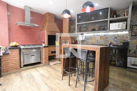 Casa à venda com 140m², 3 quartos e 1 vagaCozinha 