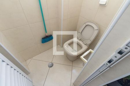 Apartamento à venda com 134m², 2 quartos e sem vagaBanheiro do Serviço