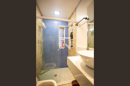 Casa à venda com 48m², 3 quartos e 1 vagaBanheiro