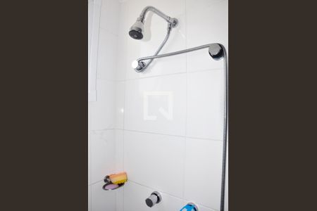 Apartamento à venda com 43m², 2 quartos e 1 vaga Apartamento à venda com 43m², 2 quartos e 1 vagaDetalhe - Banheiro Social