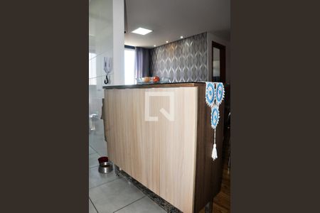 Apartamento à venda com 43m², 2 quartos e 1 vaga Apartamento à venda com 43m², 2 quartos e 1 vagaDetalhe - Cozinha Americana e Área de Serviço