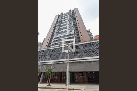 Studio à venda com 45m², 1 quarto e sem vaga Studio à venda com 45m², 1 quarto e sem vagaFachada