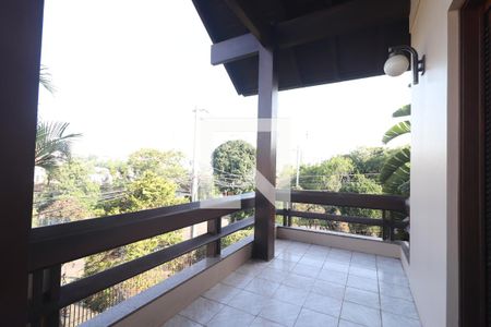 Casa à venda com 572m², 4 quartos e 3 vagasSacada da Suíte