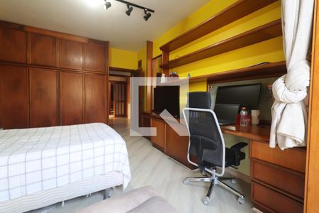 Casa à venda com 572m², 4 quartos e 3 vagasQuarto 03