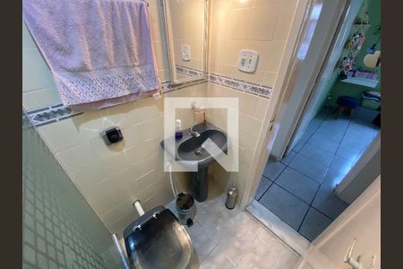 Apartamento à venda com 72m², 2 quartos e 1 vaga Apartamento à venda com 72m², 2 quartos e 1 vagaBanheiro