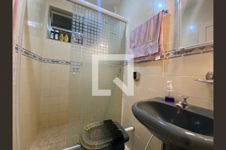 Apartamento à venda com 72m², 2 quartos e 1 vaga Apartamento à venda com 72m², 2 quartos e 1 vagaBanheiro