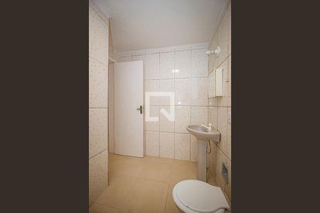 Apartamento à venda com 71m², 2 quartos e sem vaga Apartamento à venda com 71m², 2 quartos e sem vagaBanheiro