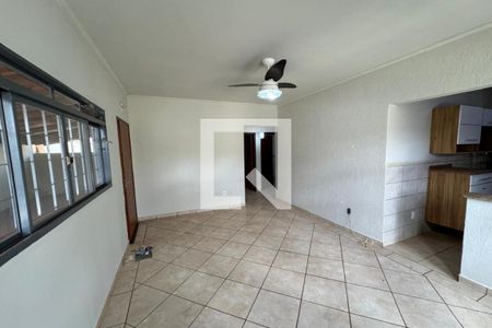 Sala de casa para alugar com 3 quartos, 280m² em Parque Residencial Cândido Portinari, Ribeirão Preto