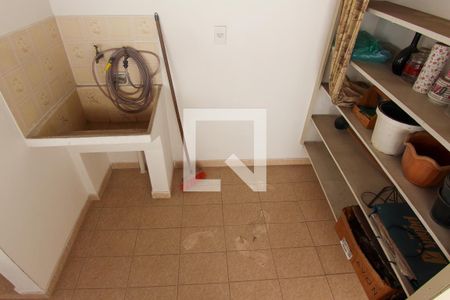 Casa à venda com 150m², 3 quartos e 2 vagasÁrea de Serviço