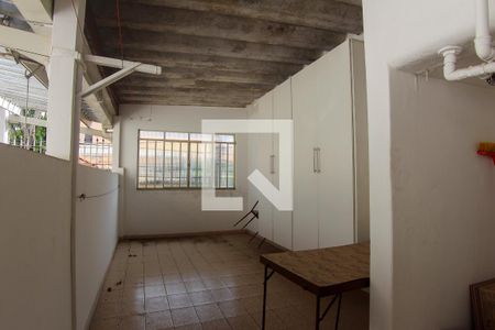 Casa à venda com 150m², 3 quartos e 2 vagasÁrea de Serviço