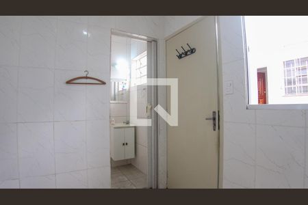 Casa à venda com 150m², 3 quartos e 2 vagasQuarto de Serviço