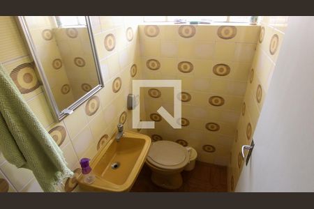 Casa à venda com 150m², 3 quartos e 2 vagasBanheiro 3