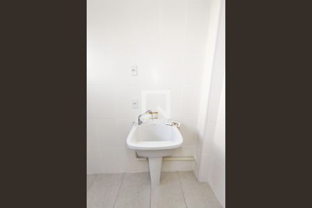 Apartamento para alugar com 58m², 2 quartos e 1 vaga Apartamento para alugar com 58m², 2 quartos e 1 vagaCozinha e Área de Serviço