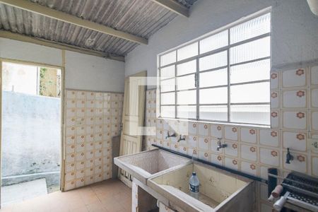 Casa à venda com 230m², 3 quartos e 2 vagasÁrea de Serviço