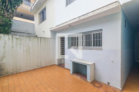 Casa à venda com 230m², 3 quartos e 2 vagasQuintal