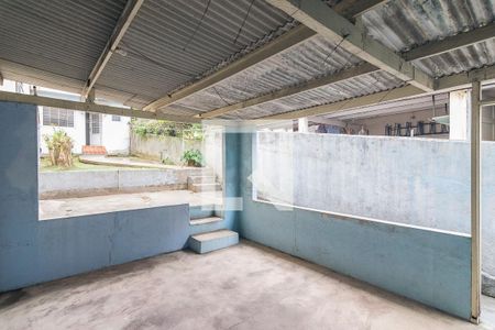 Casa à venda com 230m², 3 quartos e 2 vagasQuintal