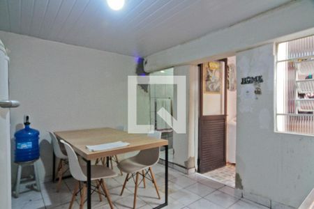 Casa à venda com 500m², 4 quartos e 4 vagas Casa à venda com 500m², 4 quartos e 4 vagasKitnet 2 - cozinha