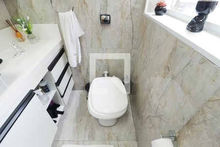 Casa à venda com 300m², 3 quartos e 3 vagas Casa à venda com 300m², 3 quartos e 3 vagasBanheiro da Suíte