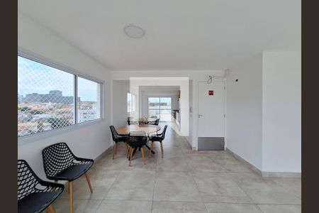 Apartamento para alugar com 45m², 2 quartos e 1 vaga Apartamento para alugar com 45m², 2 quartos e 1 vagaÁrea comum - Salão de festas