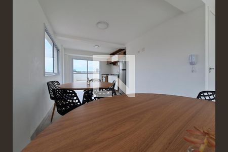 Apartamento para alugar com 45m², 2 quartos e 1 vaga Apartamento para alugar com 45m², 2 quartos e 1 vagaÁrea comum - Salão de festas