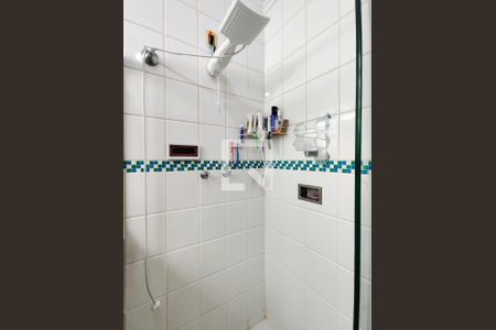 Casa à venda com 161m², 3 quartos e 1 vaga Casa à venda com 161m², 3 quartos e 1 vagaBanheiro Corredor