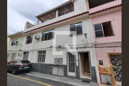 Casa à venda com 161m², 3 quartos e 1 vaga Casa à venda com 161m², 3 quartos e 1 vagaFachada do Prédio