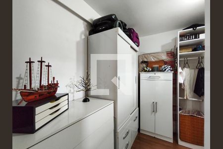 Casa à venda com 161m², 3 quartos e 1 vaga Casa à venda com 161m², 3 quartos e 1 vagaCloset da suíte