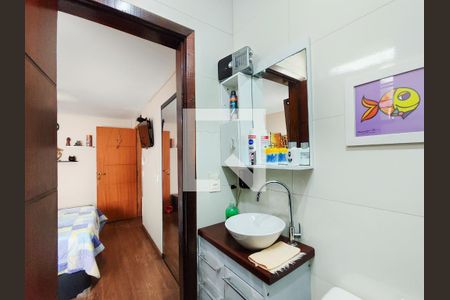 Casa à venda com 161m², 3 quartos e 1 vaga Casa à venda com 161m², 3 quartos e 1 vagaBanheiro da Suíte