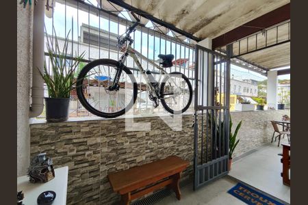 Casa à venda com 161m², 3 quartos e 1 vaga Casa à venda com 161m², 3 quartos e 1 vagaEspaço Gourmet