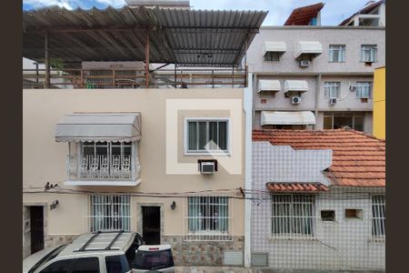 Casa à venda com 161m², 3 quartos e 1 vaga Casa à venda com 161m², 3 quartos e 1 vagaVista do Quarto 1