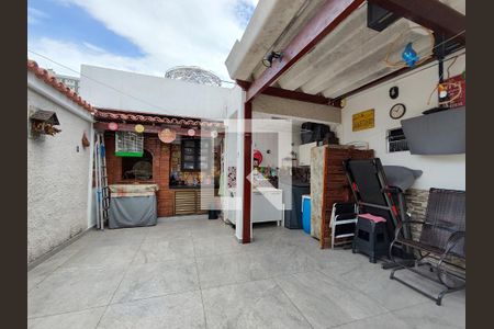 Casa à venda com 161m², 3 quartos e 1 vaga Casa à venda com 161m², 3 quartos e 1 vagaEspaço Gourmet