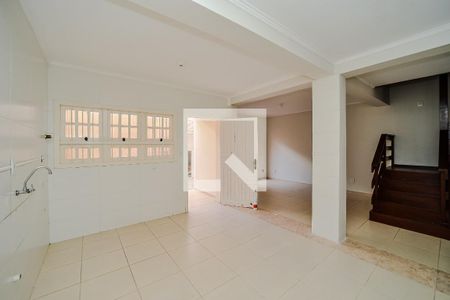 Casa à venda com 348m², 3 quartos e 3 vagas Casa à venda com 348m², 3 quartos e 3 vagasCozinha