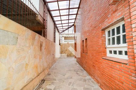 Casa à venda com 348m², 3 quartos e 3 vagas Casa à venda com 348m², 3 quartos e 3 vagasGaragem