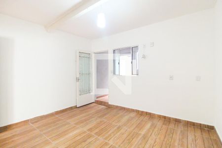 Quarto de casa para alugar com 1 quarto, 60m² em Vila Princesa Isabel, São Paulo