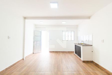 Sala/Cozinha de casa para alugar com 1 quarto, 60m² em Vila Princesa Isabel, São Paulo