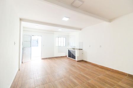 Sala/Cozinha de casa para alugar com 1 quarto, 60m² em Vila Princesa Isabel, São Paulo