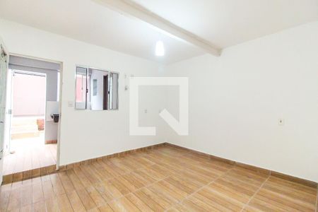 Quarto de casa para alugar com 1 quarto, 60m² em Vila Princesa Isabel, São Paulo